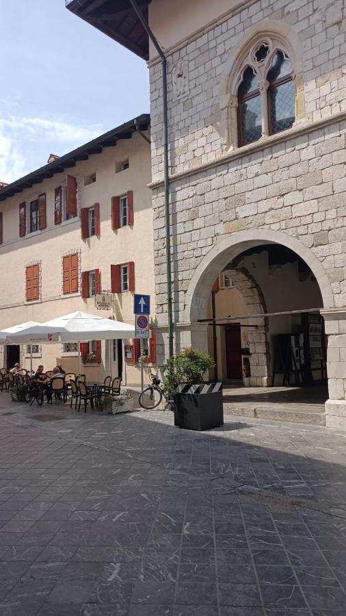 Affittacamere La Loggia Venzone Exterior foto